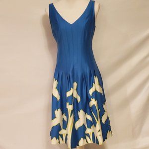 Jones New York Blue Dress Sleeveless Pleated Vneck